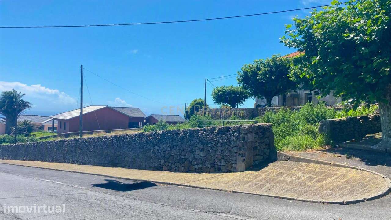 Terreno Urbano em Zona Calma da Ribeirinha – Angra do Heroísmo - Grande imagem: 4/14