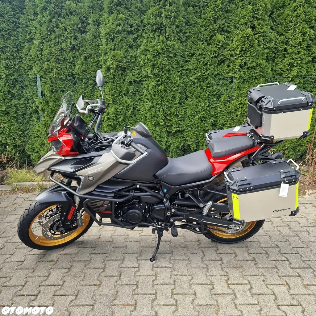 QJMOTOR 900 SX - 3