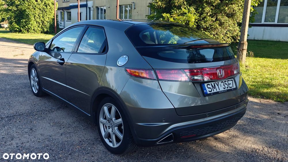 Honda Civic 2.2i-CTDi Executive NAVI - 5