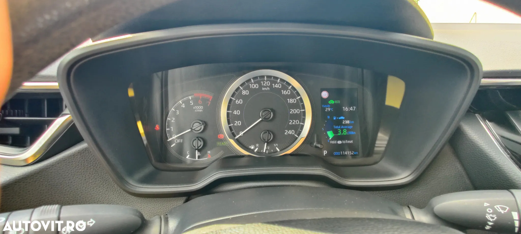 Toyota Corolla 1.8 HSD Business - 5