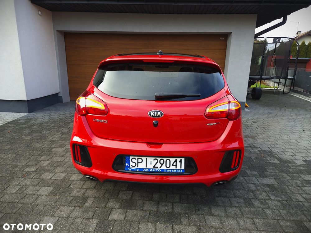 Kia Ceed 1.6 T-GDI GT-Track - 13