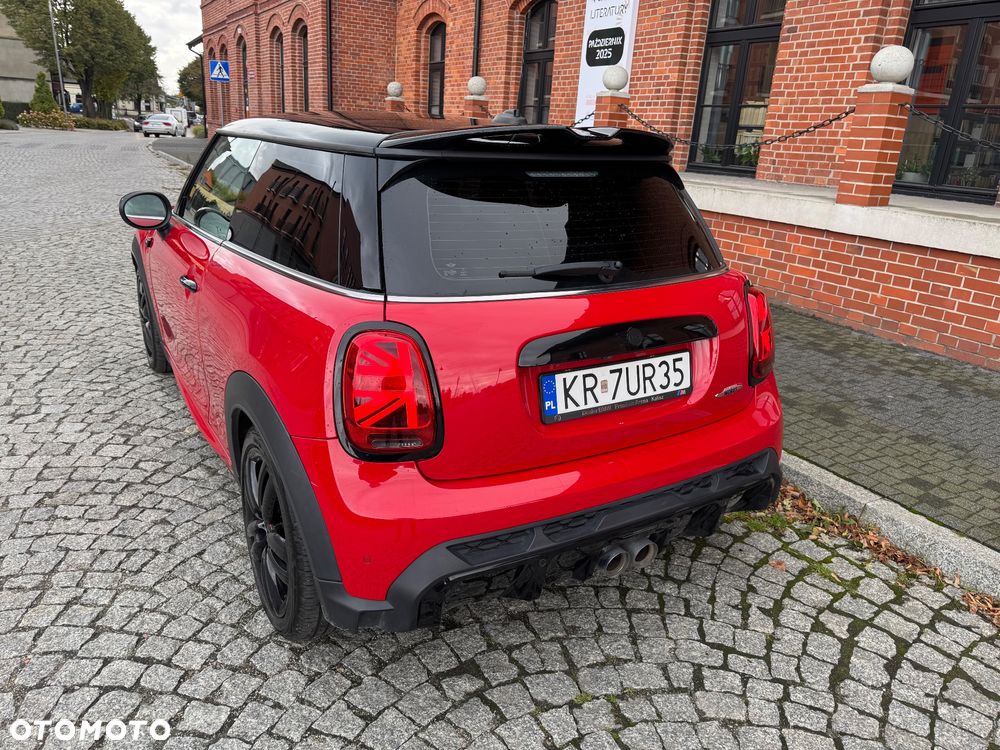 MINI John Cooper Works - 11