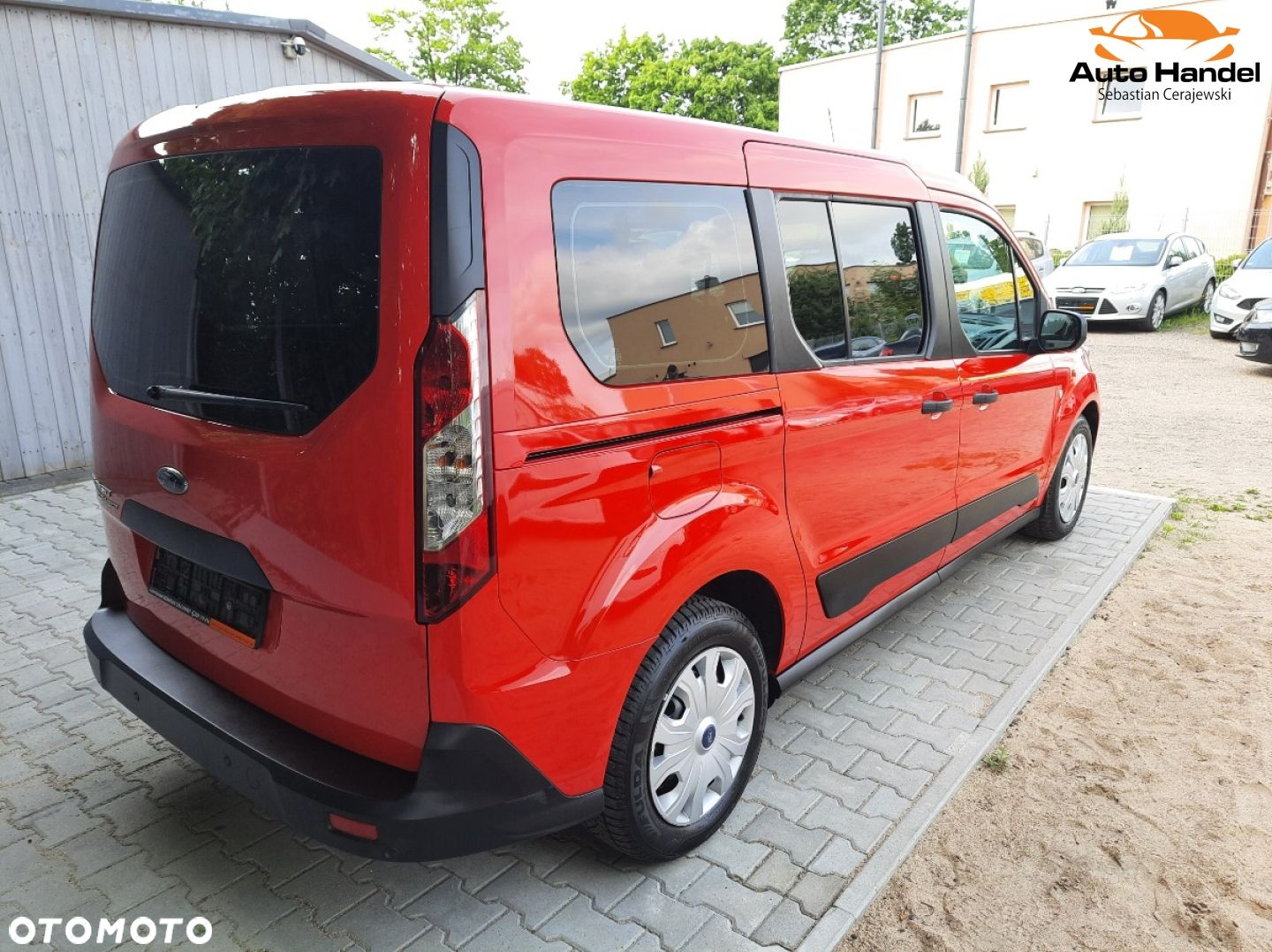 Ford Transit Connect - 12
