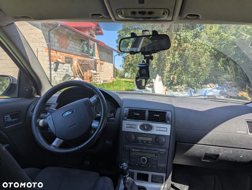 Ford Mondeo - 3
