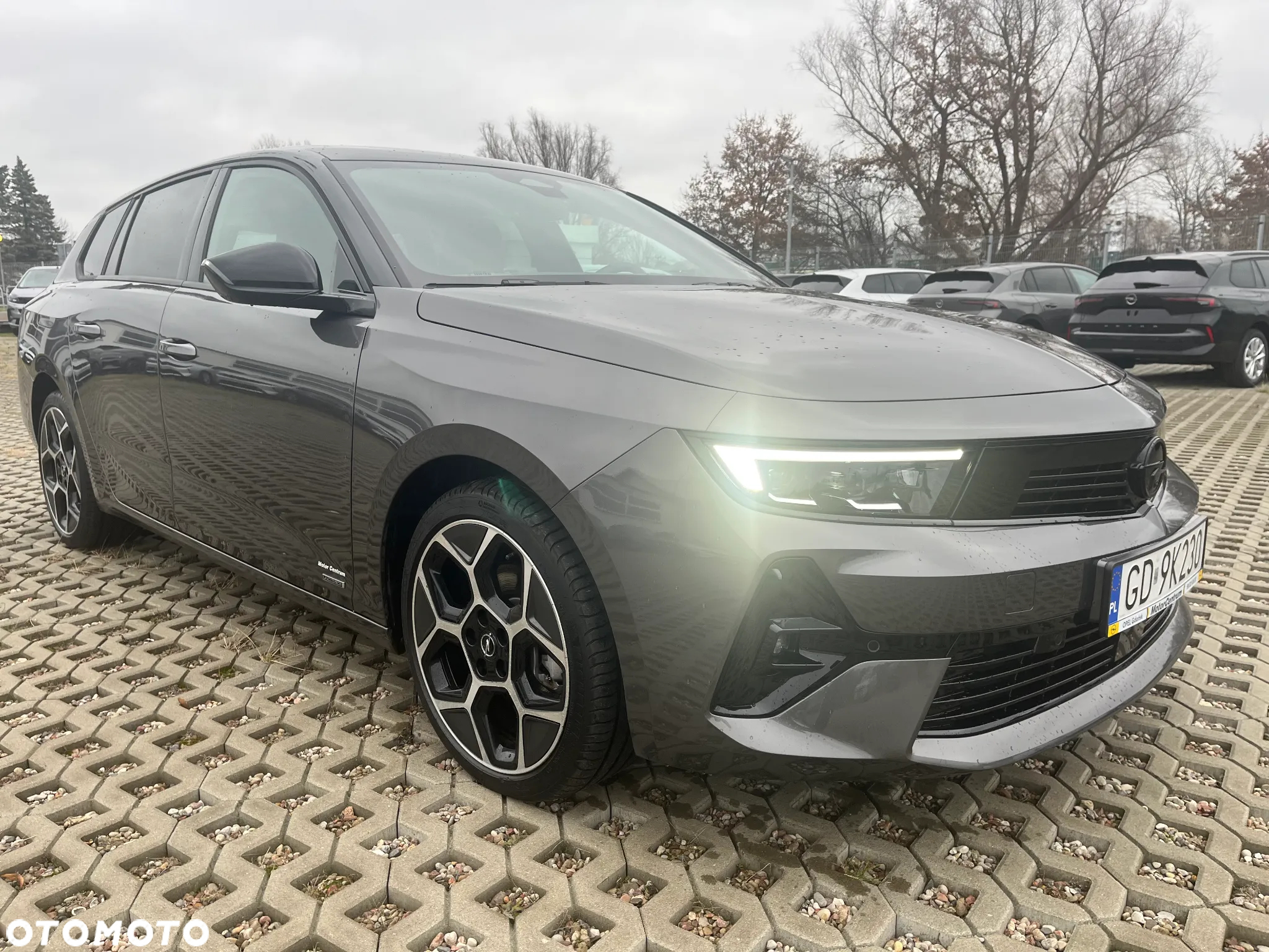Opel Astra VI 1.2 T GS S&S - 8