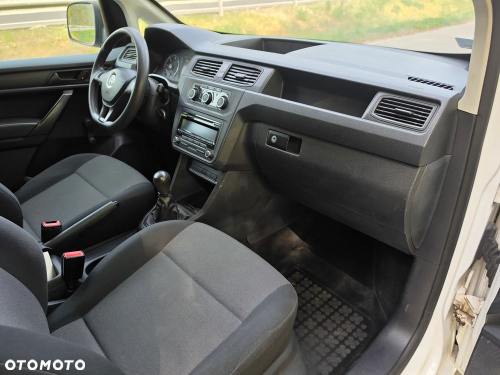 Volkswagen Caddy - 9