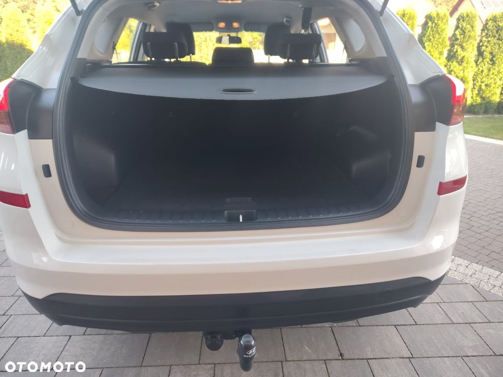 Hyundai Tucson 1.6 Turbo 2WD Navi - 22