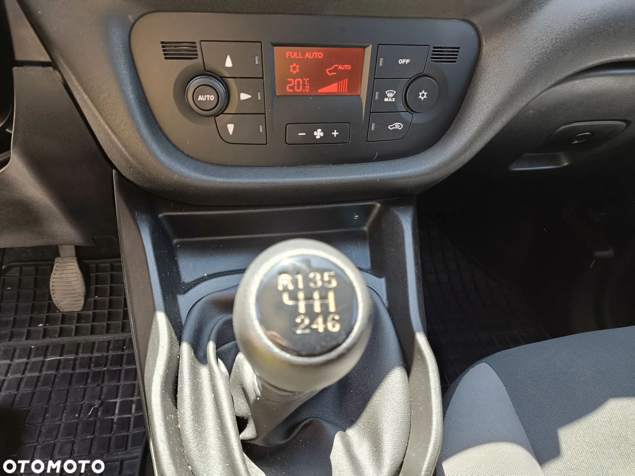 Fiat Doblo - 14