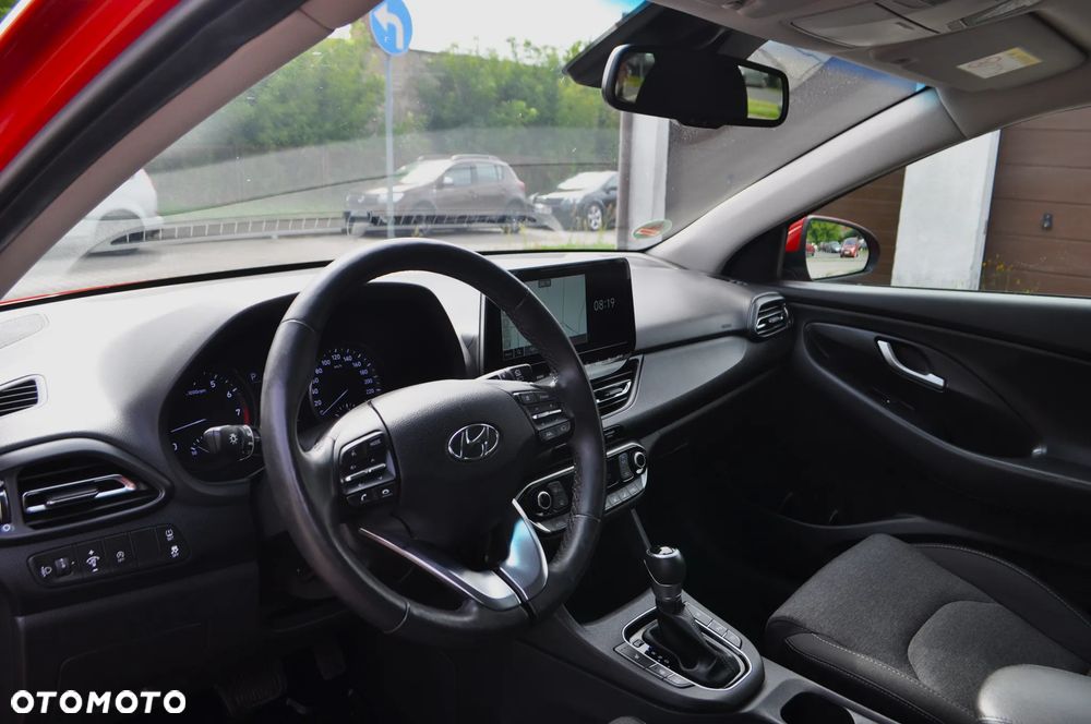 Hyundai i30 1.5 T-GDI 48V Premium DCT - 10