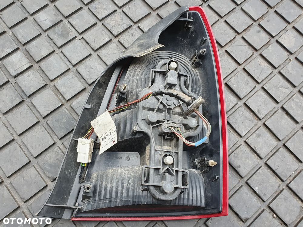 NISSAN PRIMERA III P12 SEDAN LAMPA TYŁ LEWA TYLNA EUROPA - 2