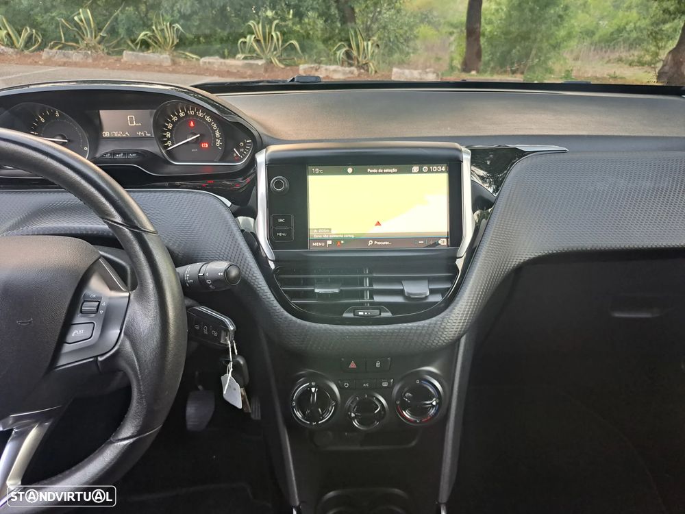 Peugeot 2008 BlueHDi 100 Active - 15