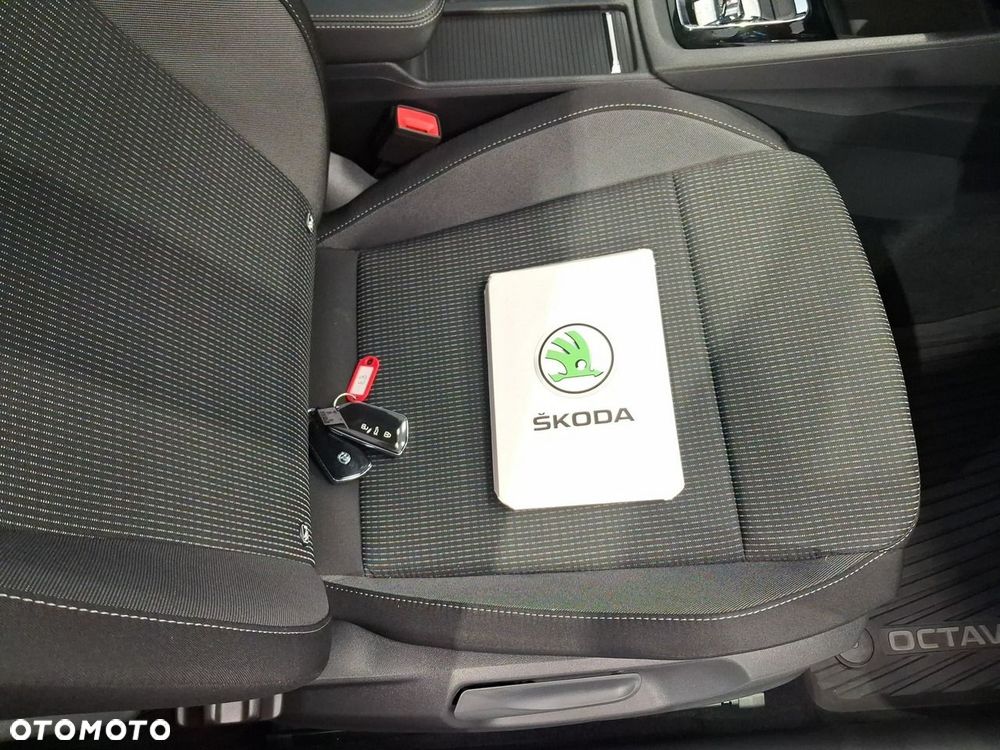 Skoda Octavia - 23