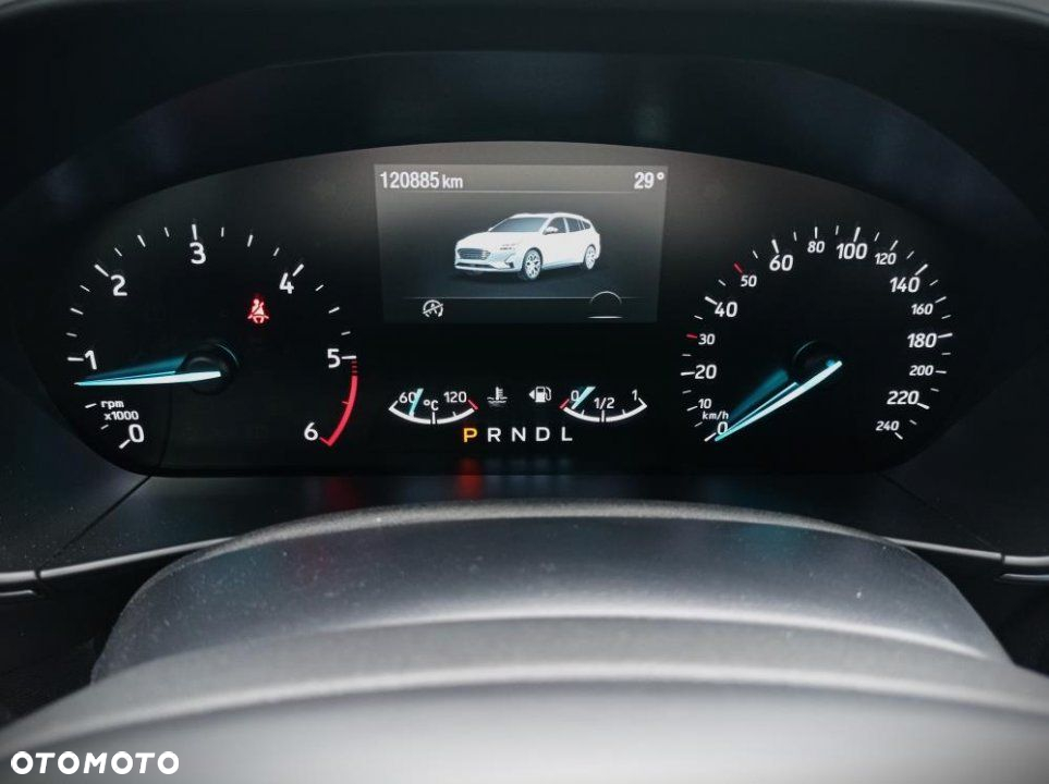 Ford Focus - 23