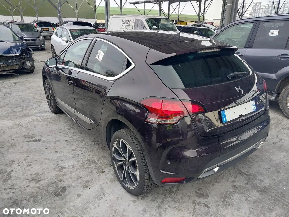 Citroën DS4 2.0 BlueHDi SportChic S&S - 3
