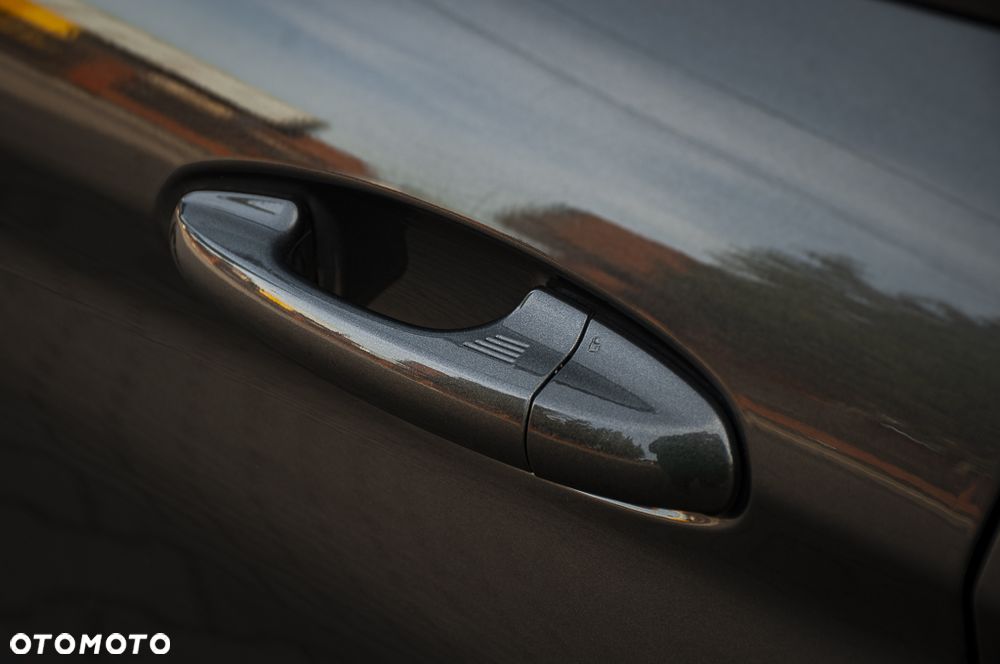 Ford Fiesta 1.0 EcoBoost S&S ST-LINE - 29