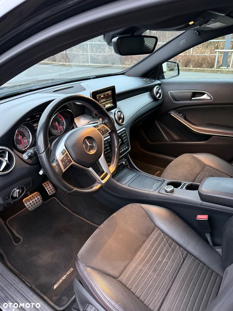 Mercedes-Benz GLA 200 (CDI) d 7G-DCT AMG Line - 10