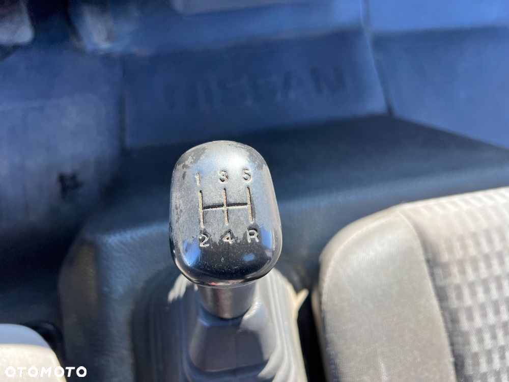 Nissan Atleon 80.140 - 32