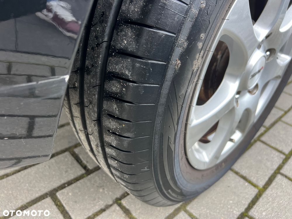 Hyundai i30 1.6 blue Style - 6