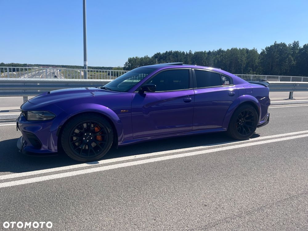 Dodge Charger 6.4 Scat Pack Widebody - 13