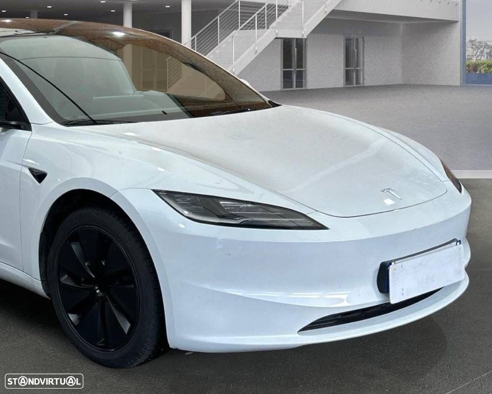 Tesla Model 3 2023 photo 5