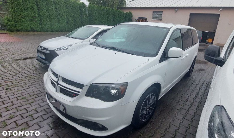 Dodge Grand Caravan - 1