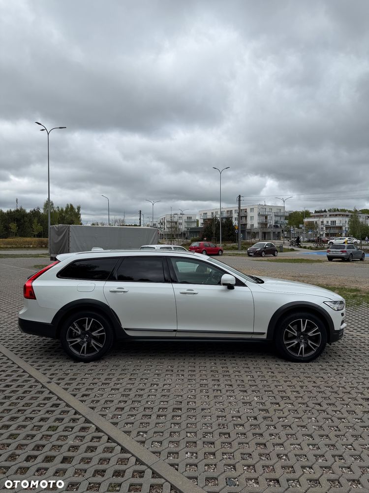 Volvo V90 Cross Country B5 D AWD Geartronic Pro - 5