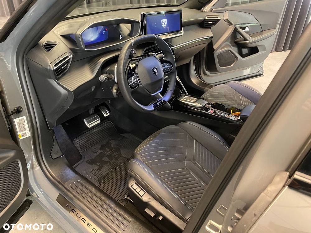 Peugeot 2008 1.2 PureTech GT S&S EAT8 - 14