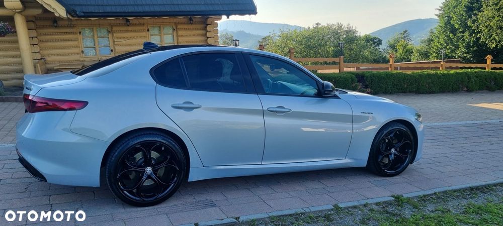 Alfa Romeo Giulia 2.0 Turbo Veloce Q4 - 9