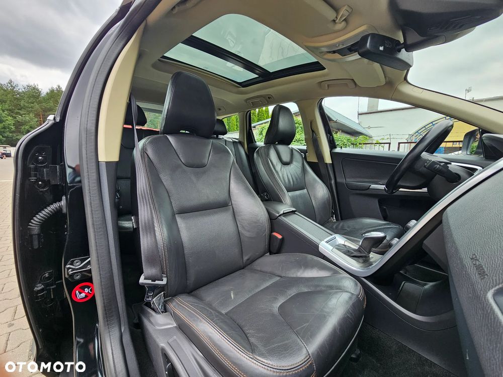 Volvo XC 60 D3 Summum - 27