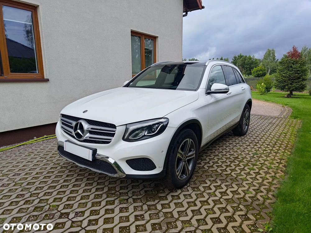 Mercedes-Benz GLC - 1