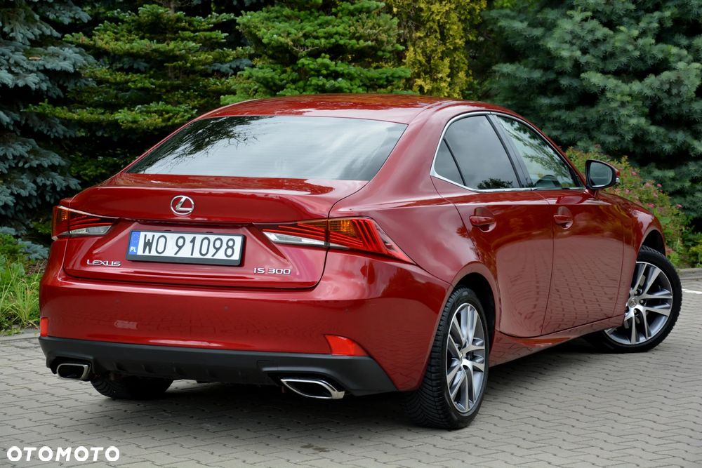 Lexus IS 200t / 300 Prestige - 19