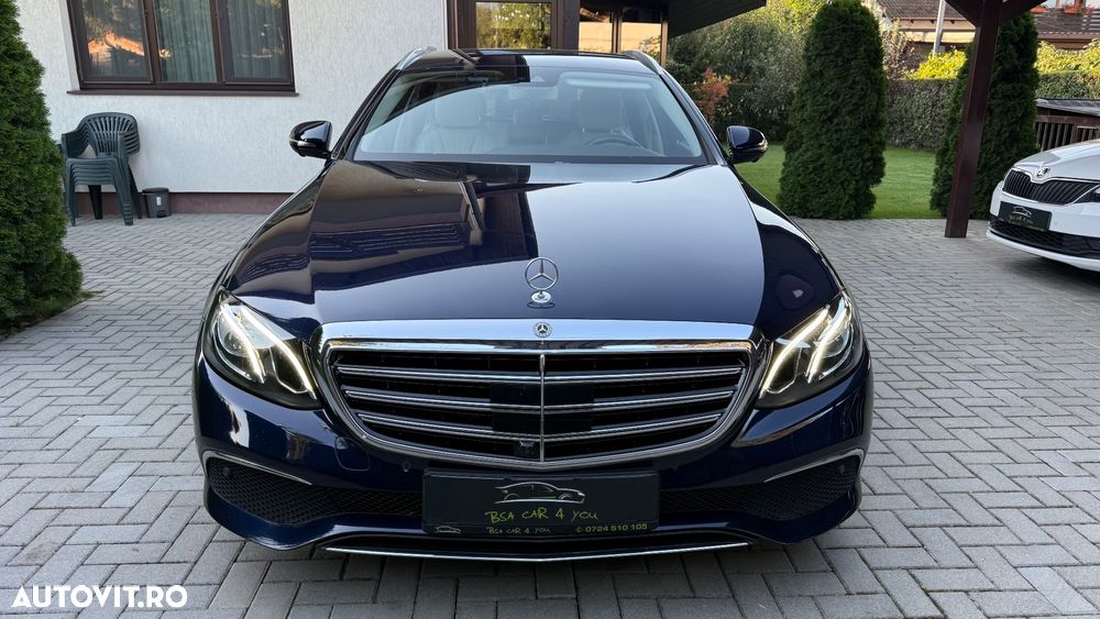 Mercedes-Benz E 220 d 4Matic T 9G-TRONIC Avantgarde - 26