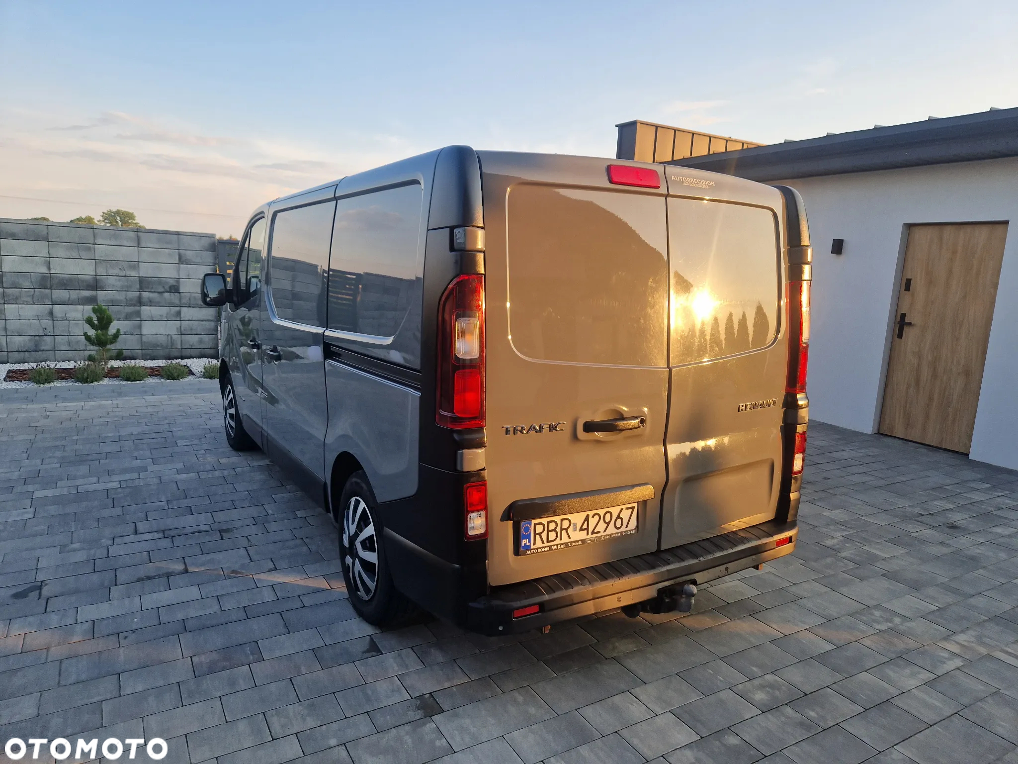 Renault Trafic - 3