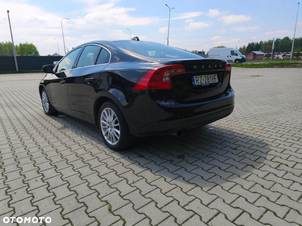 Volvo S60 - 10