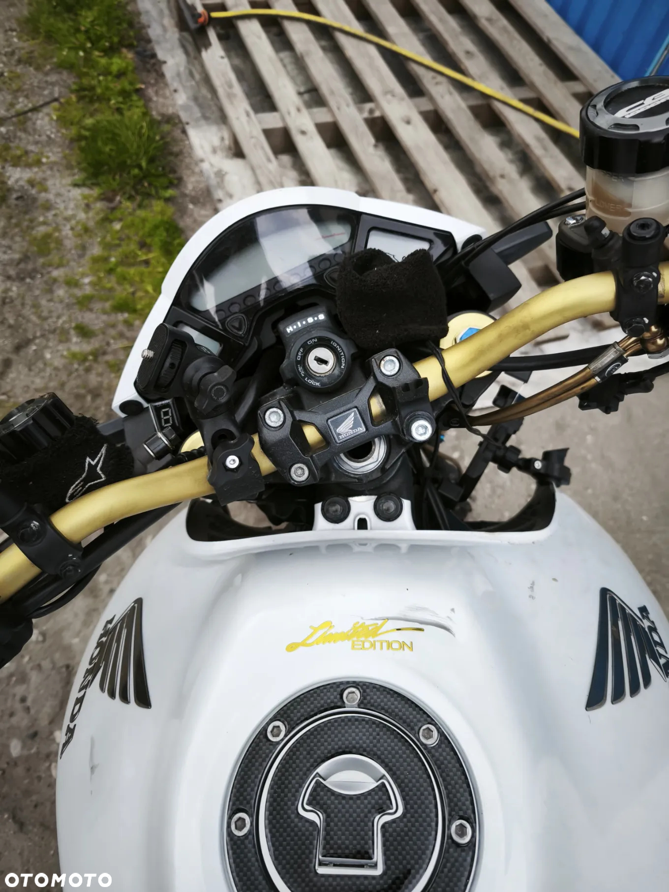 Honda CB - 10
