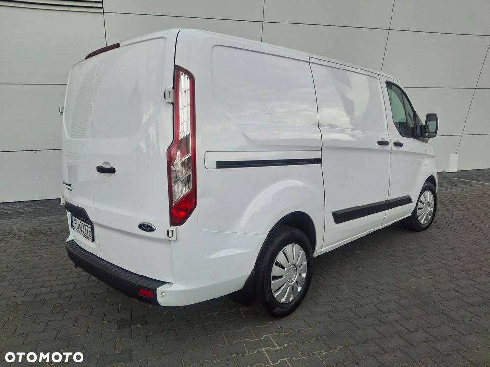 Ford TRANSIT CUSTOM - 5