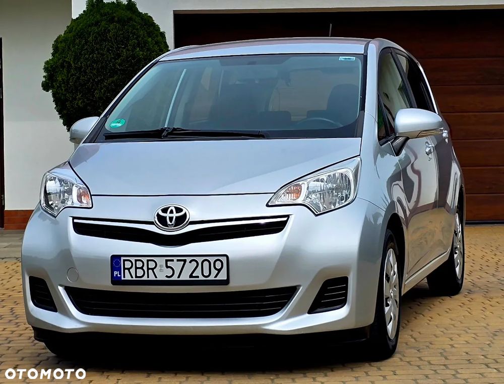 Toyota Verso S - 1