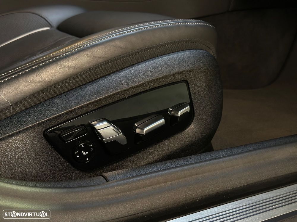 BMW 530 e Pack M - 43