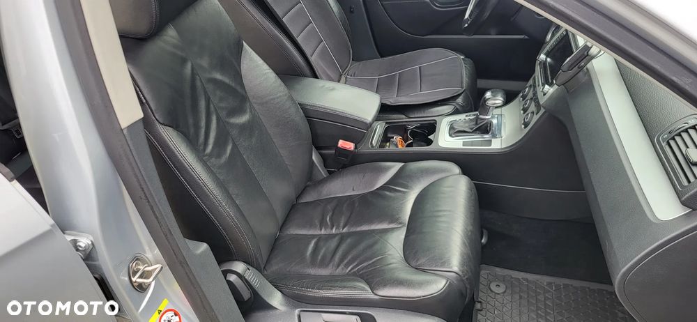 Volkswagen Passat 2.0 TDI DPF DSG Highline - 18