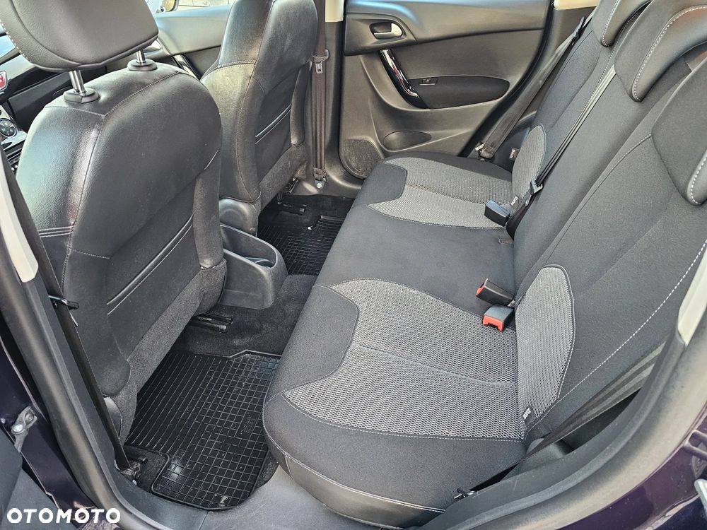 Citroën C3 1.2 PureTech Exclusive - 9