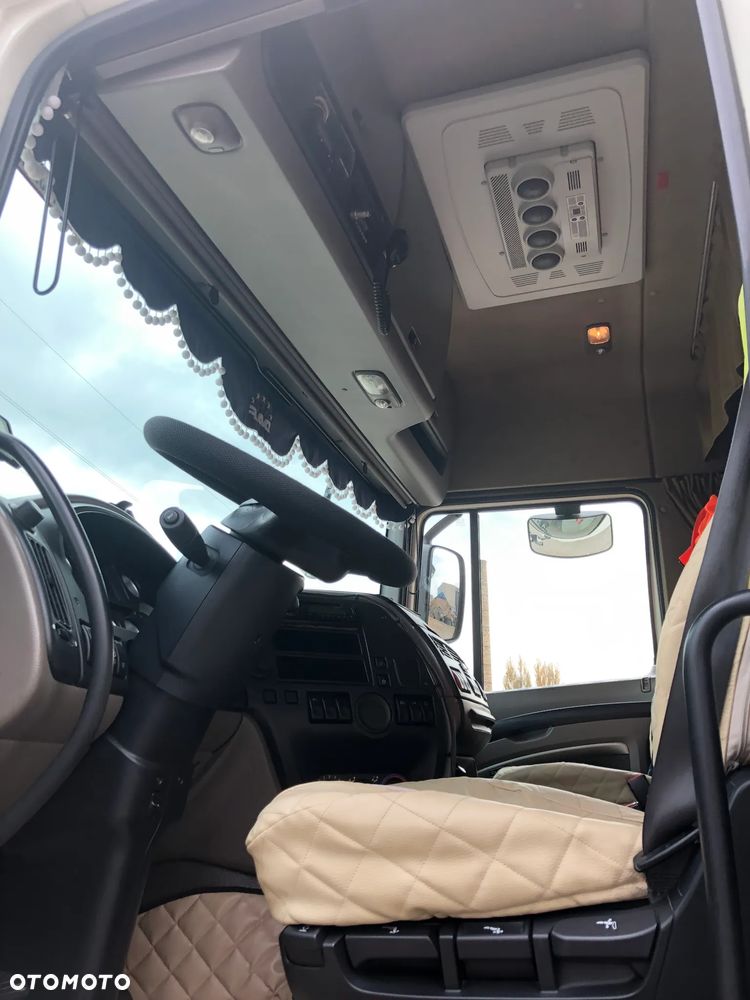 DAF XF105 - 6