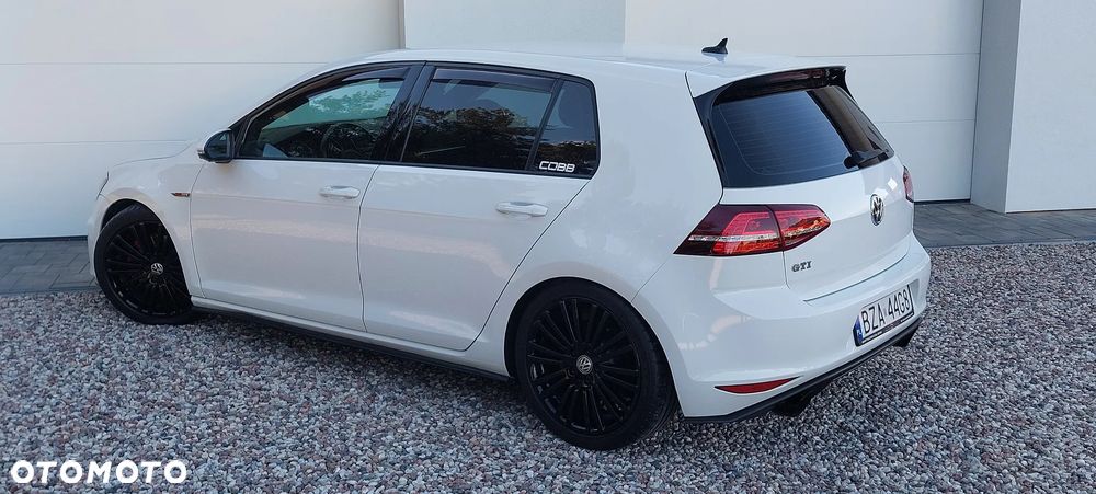 Volkswagen Golf 2.0 TSI BMT GTI DSG - 12