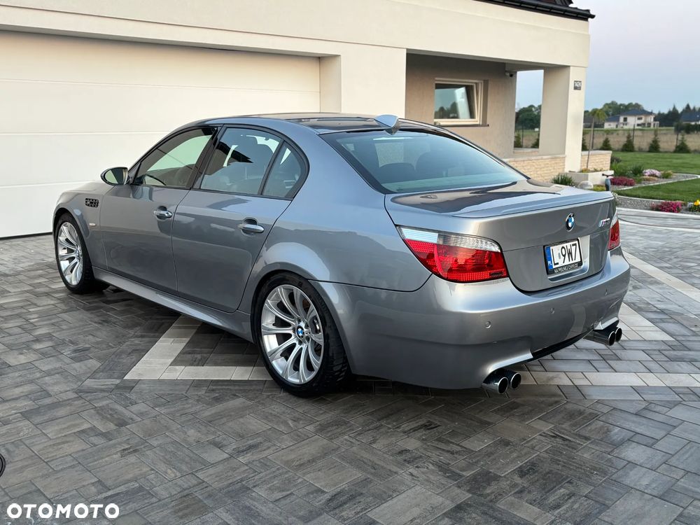 BMW M5 - 4