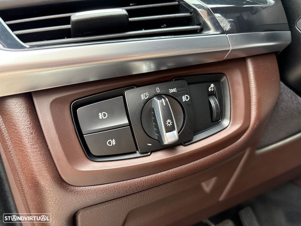 BMW X5 25 d sDrive Pack M - 17