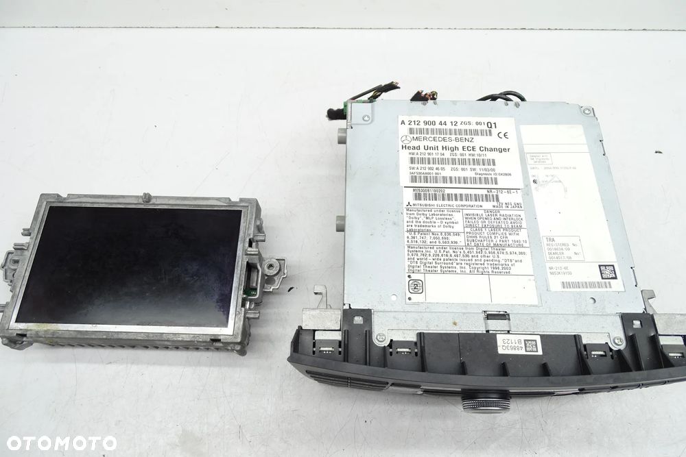 Mercedes E Klasa W212  Radio nawigacja z wyświetlaczem 2129004412  21219005000 - 2