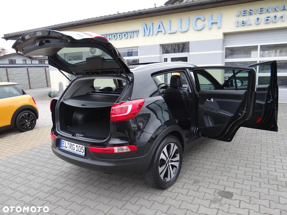 Kia Sportage 2.0 CRDI 4WD Automatik Dream-Team Edition - 15
