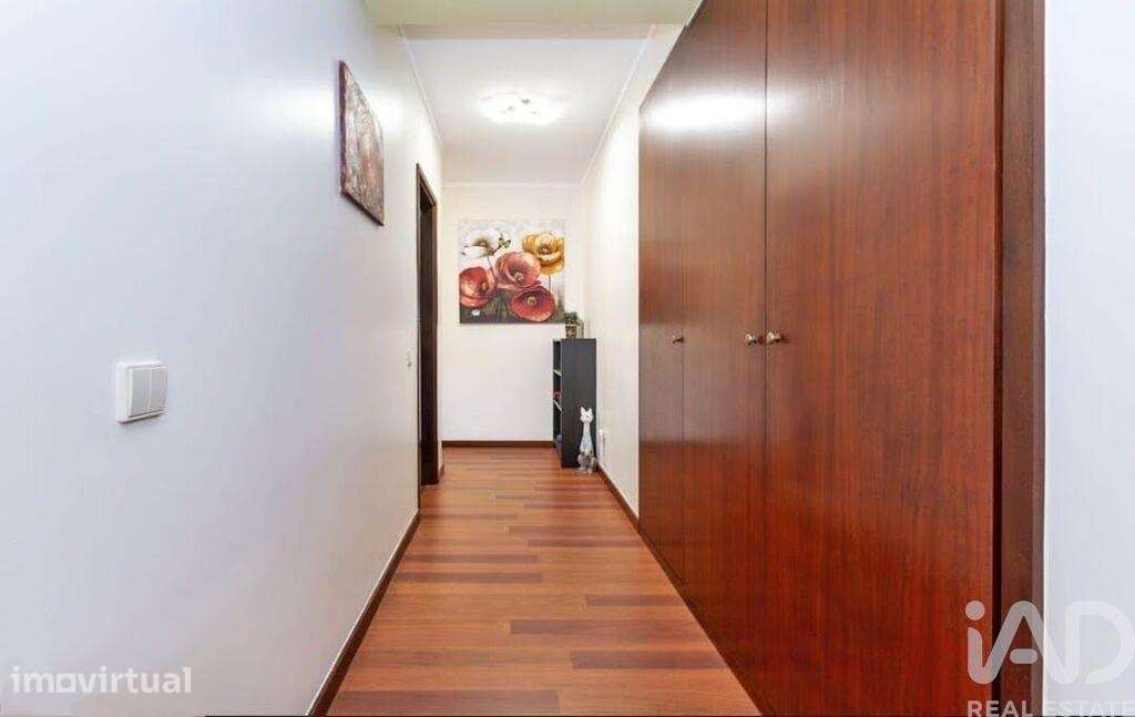 Apartamento T2 em Santa Maria de Lamas de 99 m2 - Grande imagem: 5/15