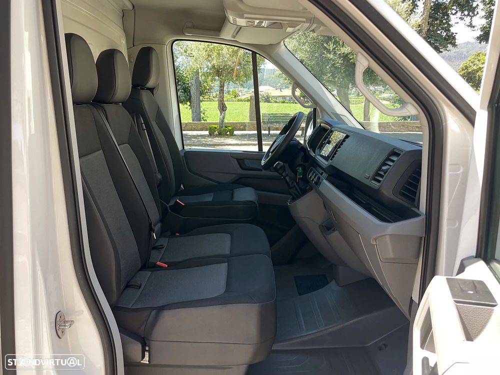 VW Crafter 2.0 TDI Contentor + Plataforma Elevatória - 26
