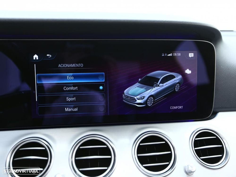 Mercedes-Benz E 300 de Avantgarde 4Matic - 31