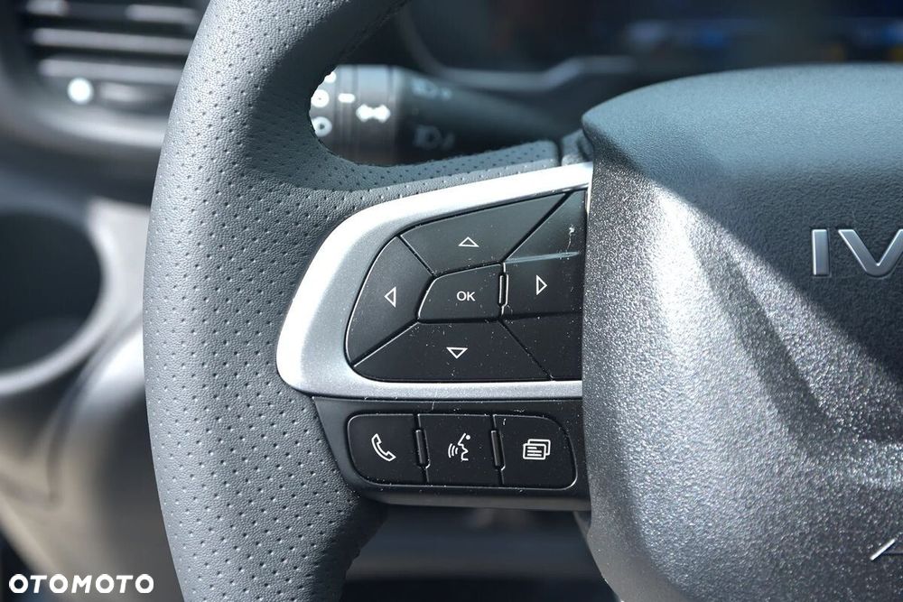 Iveco Daily 35S18H autolaweta z kabina sypalną 3,5t na haku POLMAR - 18